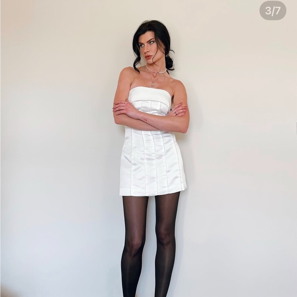 Pepper Mayo - White Pearl Dress Mini Tube